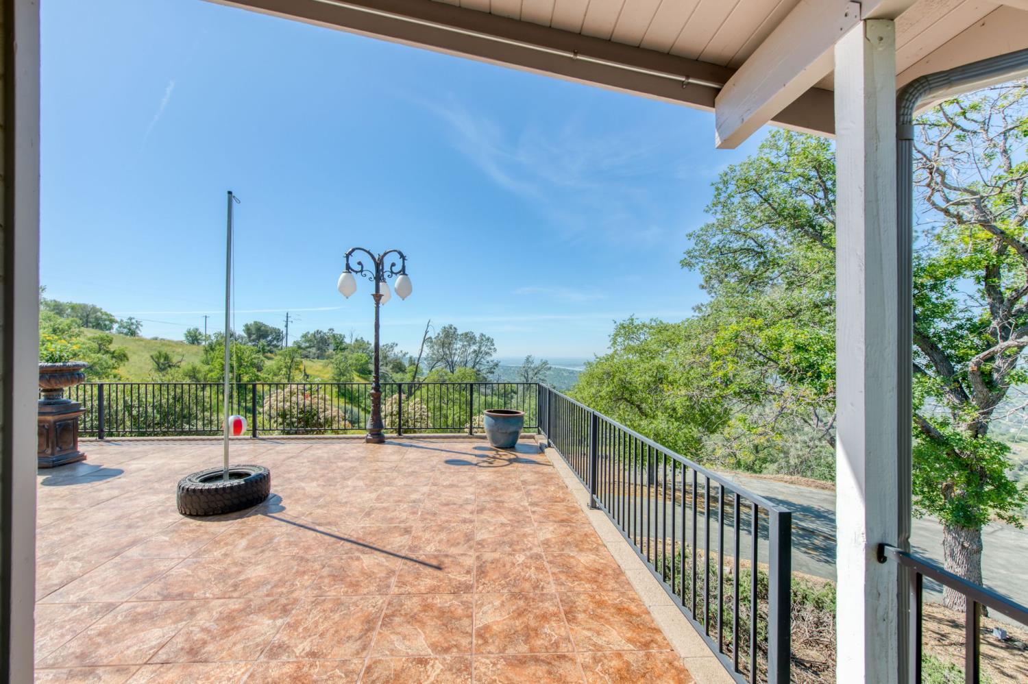 41101 Lilley Mountain Dr, Coarsegold, CA 93614