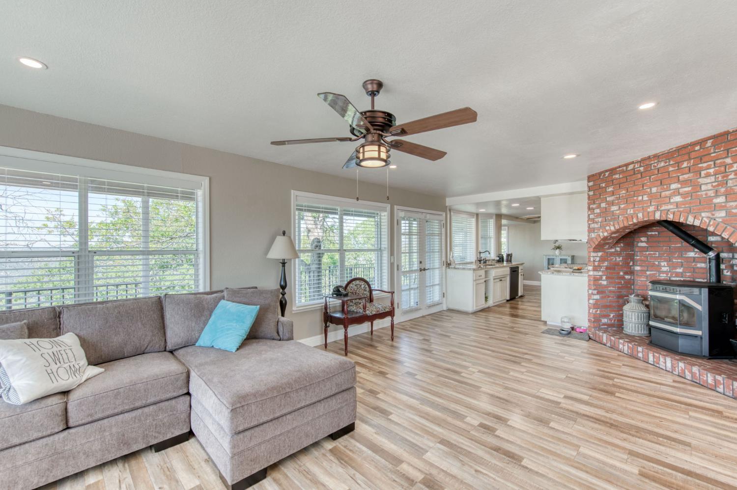 41101 Lilley Mountain Dr, Coarsegold, CA 93614