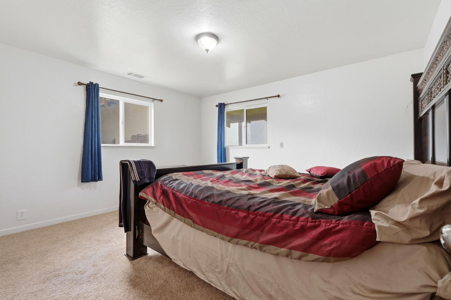 42637 Road 114, Dinuba, CA 93618