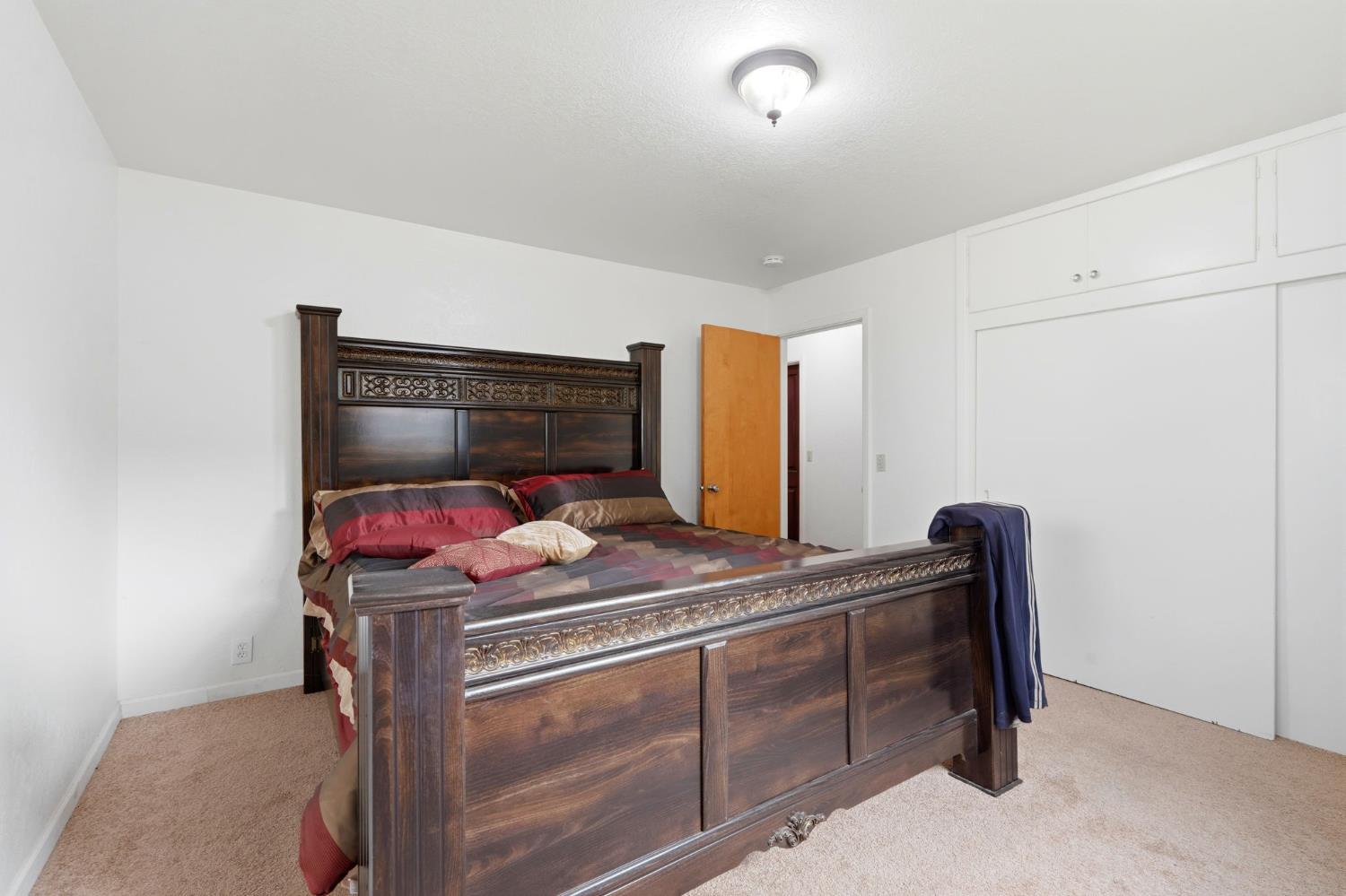 42637 Road 114, Dinuba, CA 93618