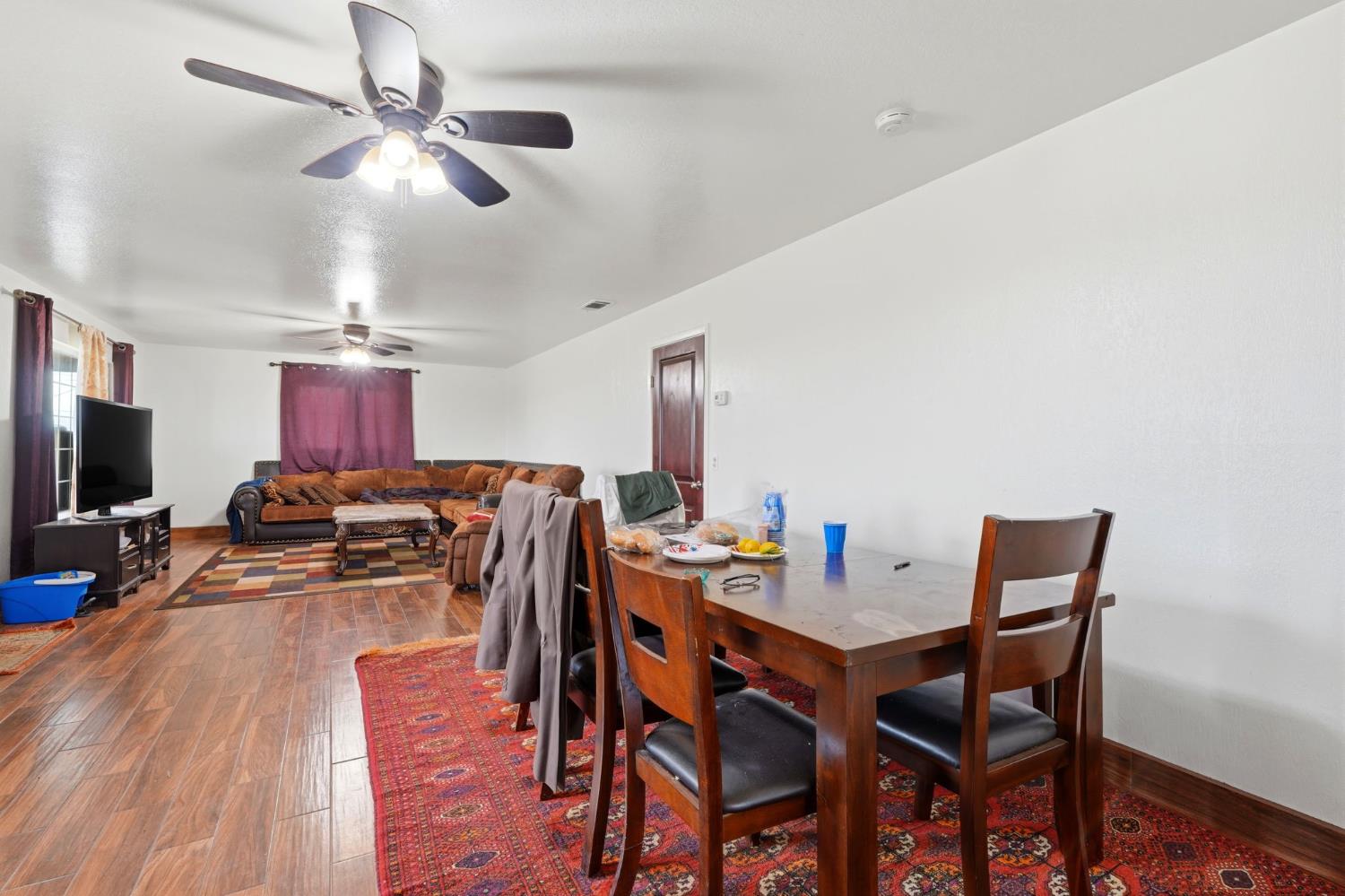 42637 Road 114, Dinuba, CA 93618