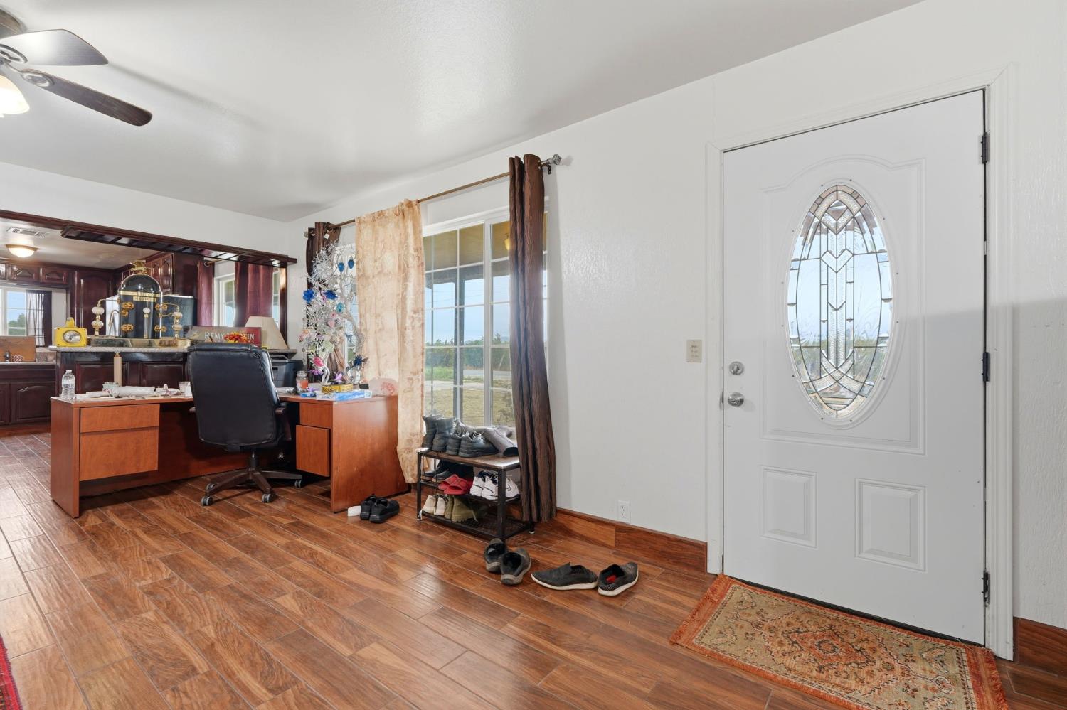 42637 Road 114, Dinuba, CA 93618