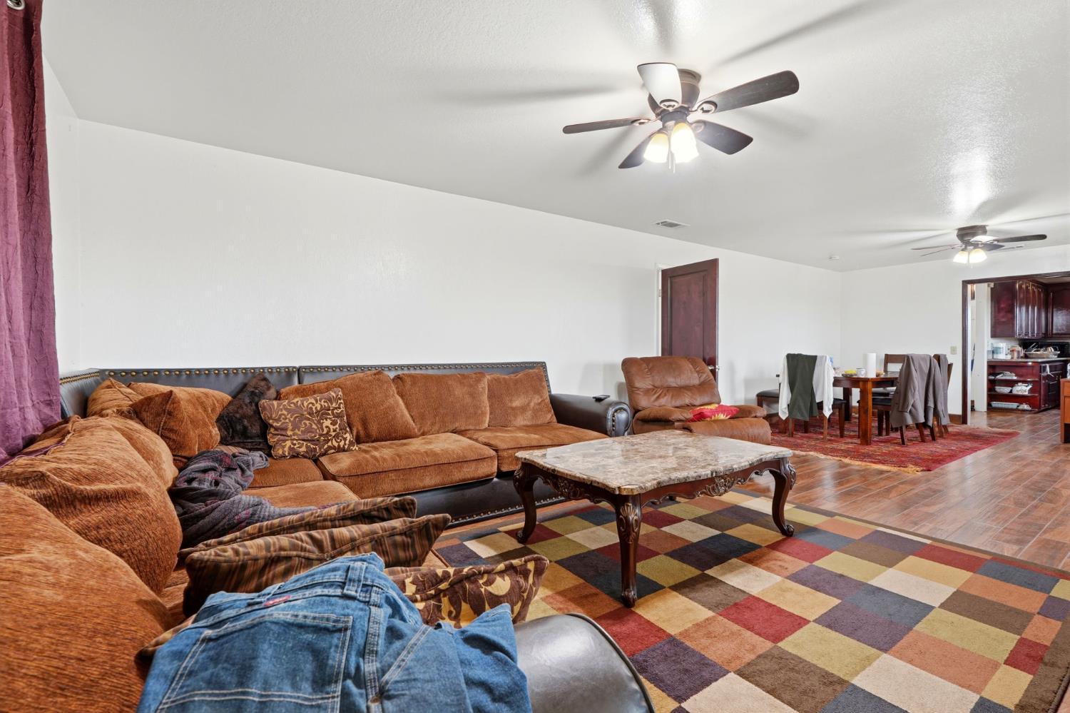42637 Road 114, Dinuba, CA 93618