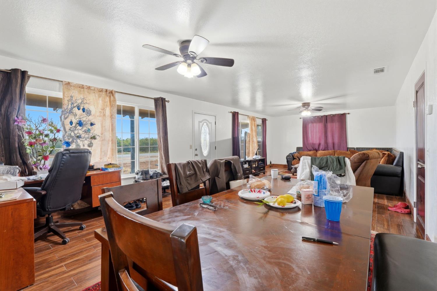42637 Road 114, Dinuba, CA 93618
