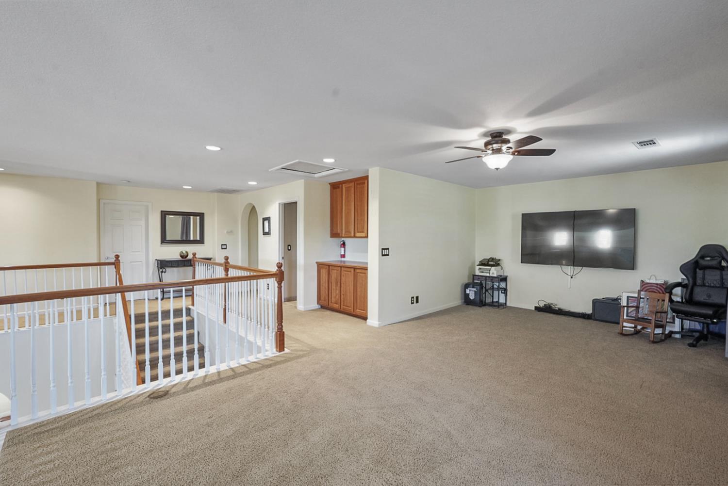 9470 Hillsborough Way, Chowchilla, CA 93610