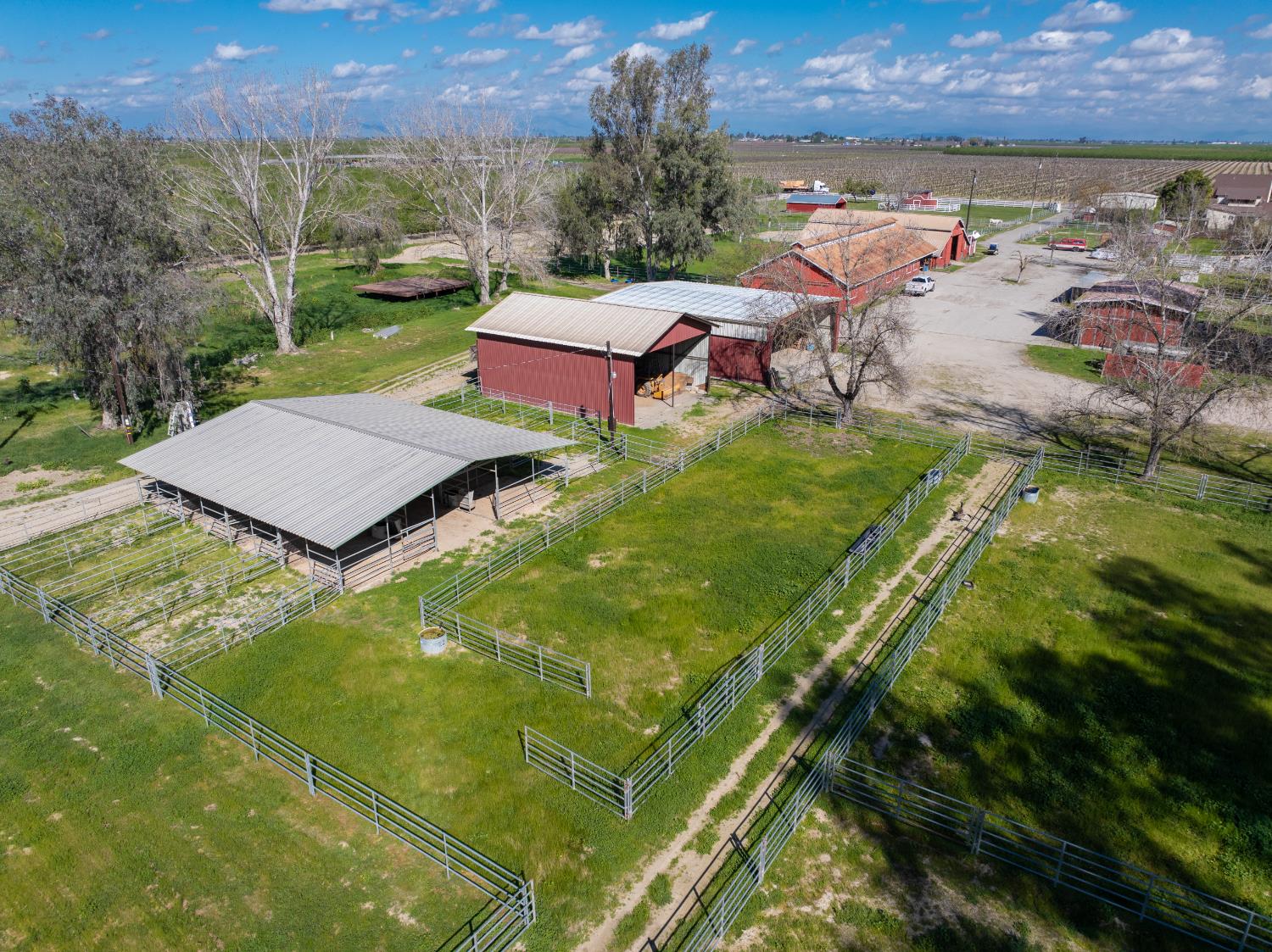 14901 S Highland Ave, Selma, CA 93662