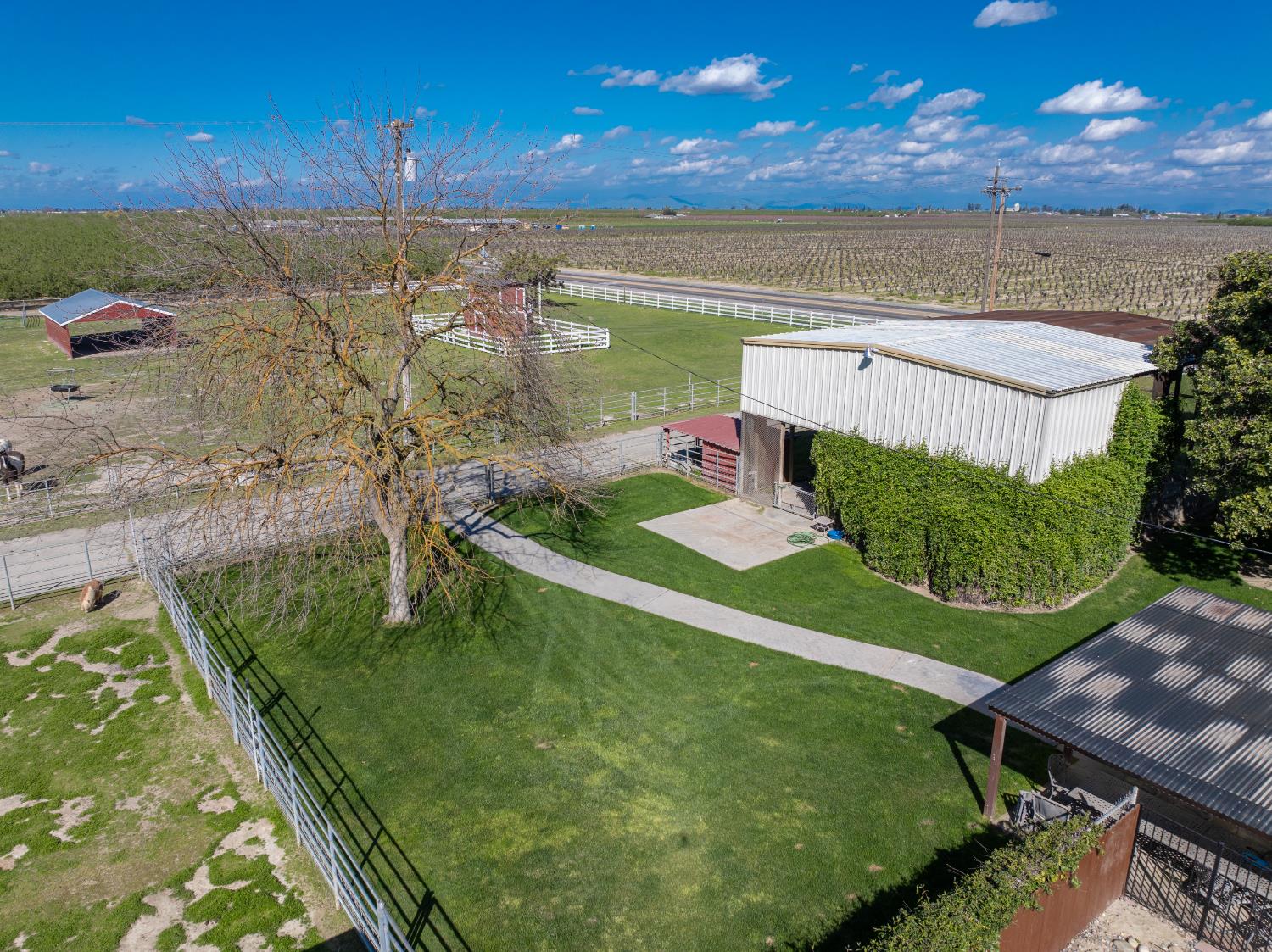 14901 S Highland Ave, Selma, CA 93662