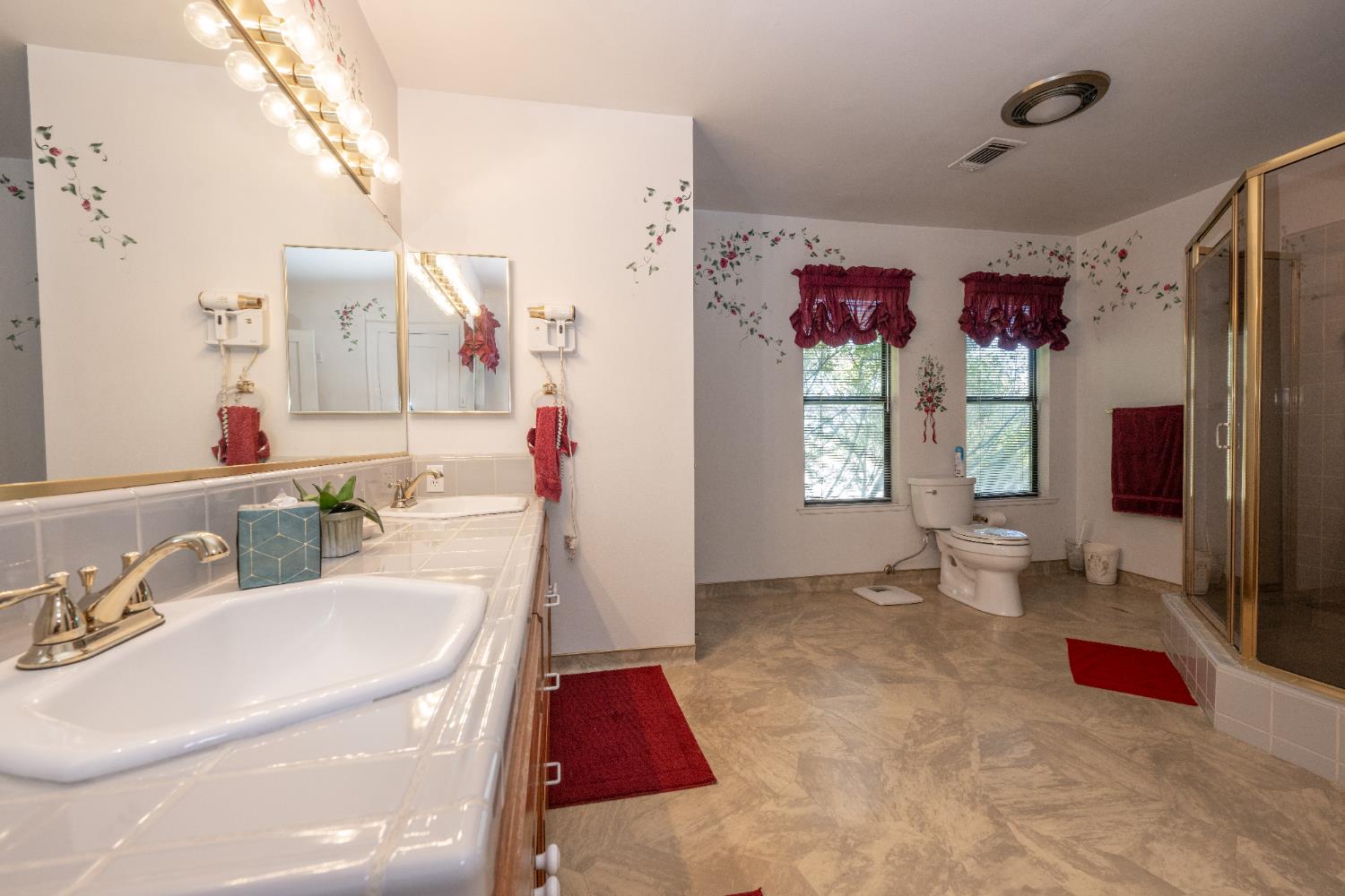 14901 S Highland Ave, Selma, CA 93662