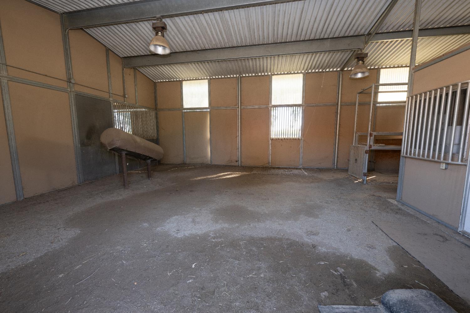 14901 S Highland Ave, Selma, CA 93662