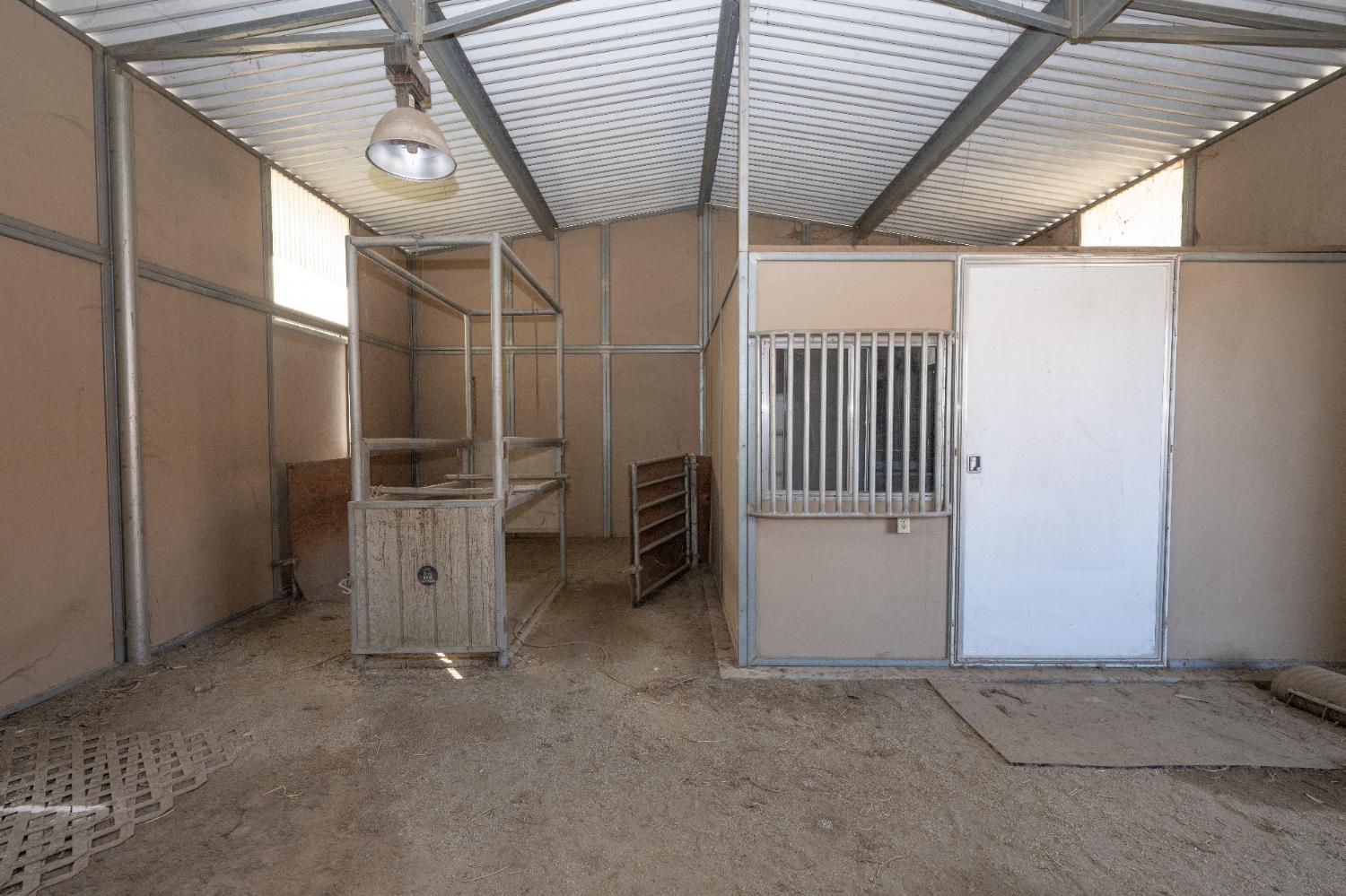 14901 S Highland Ave, Selma, CA 93662