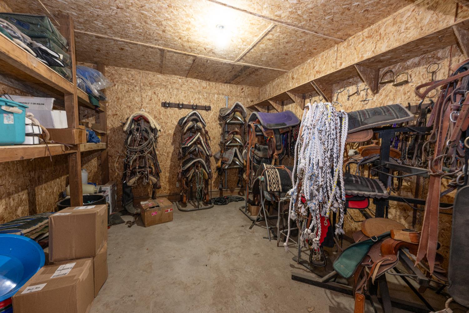 14901 S Highland Ave, Selma, CA 93662