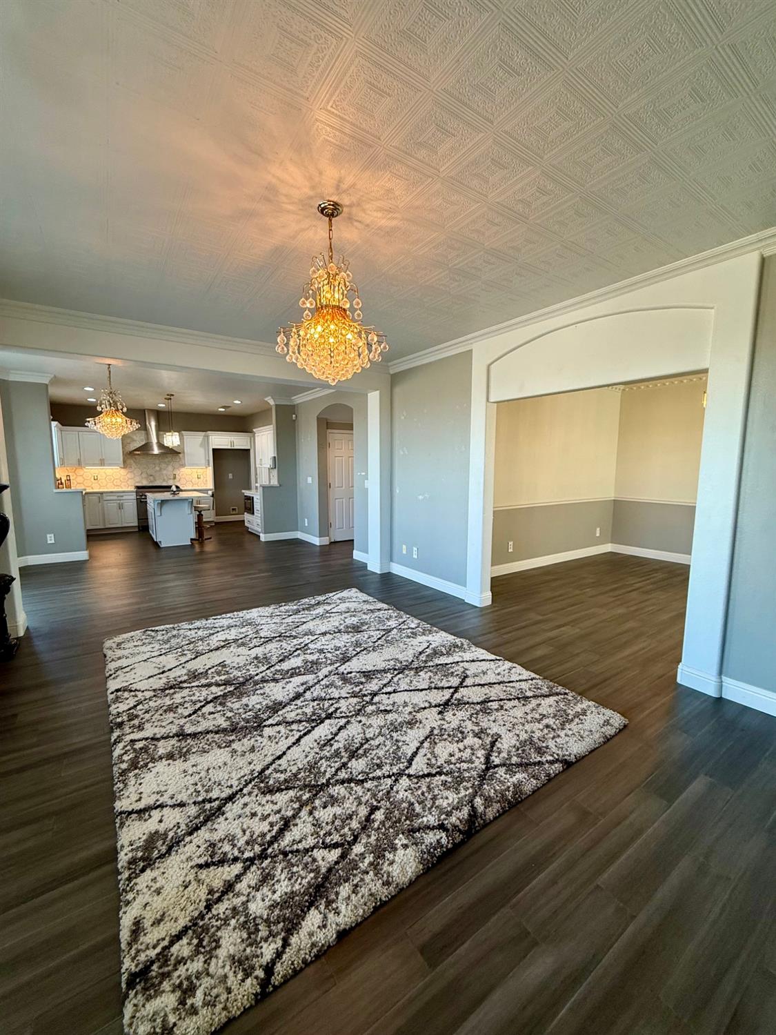 2689 Glade Ave, Madera, CA 93637