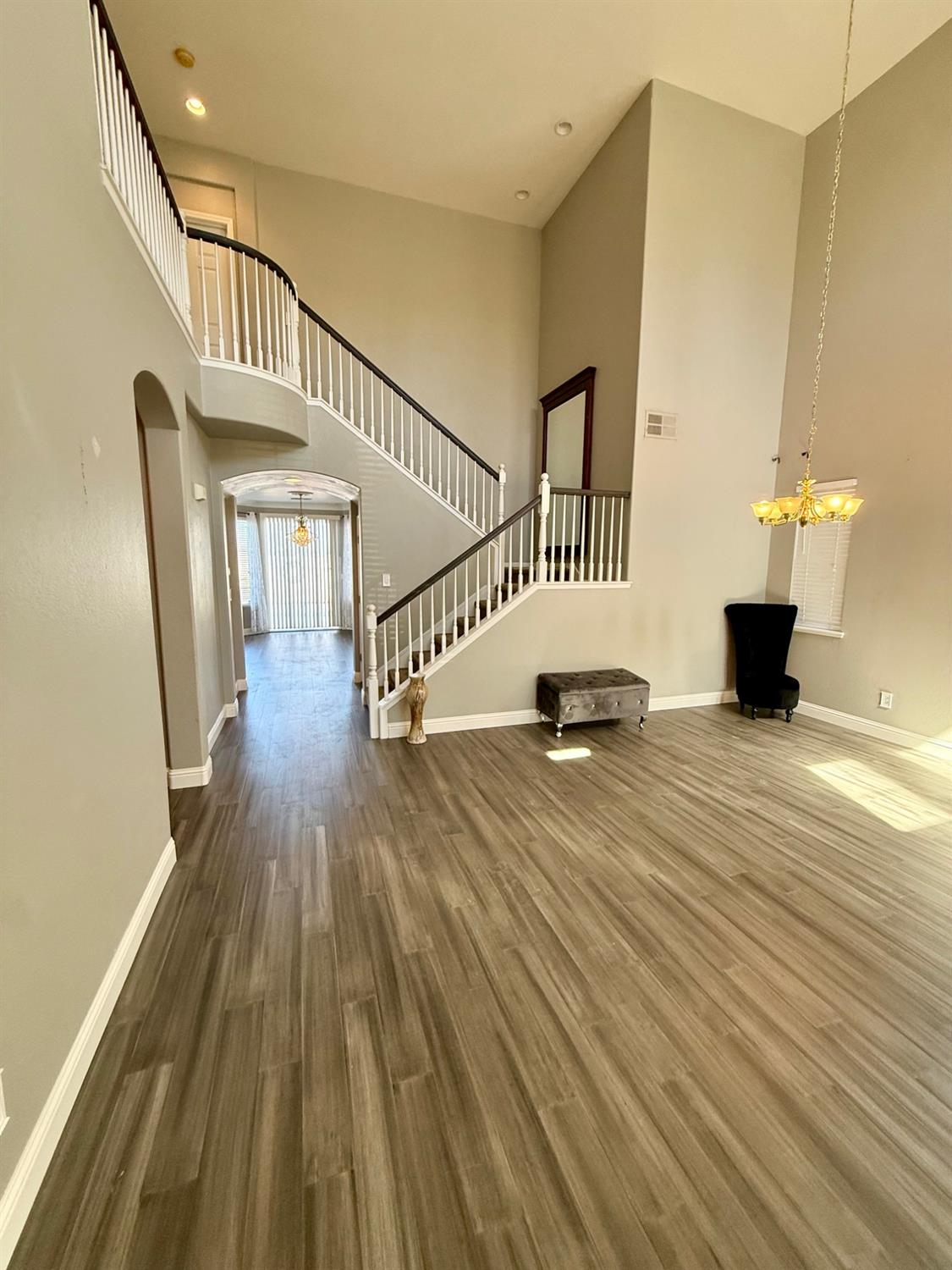 2689 Glade Ave, Madera, CA 93637