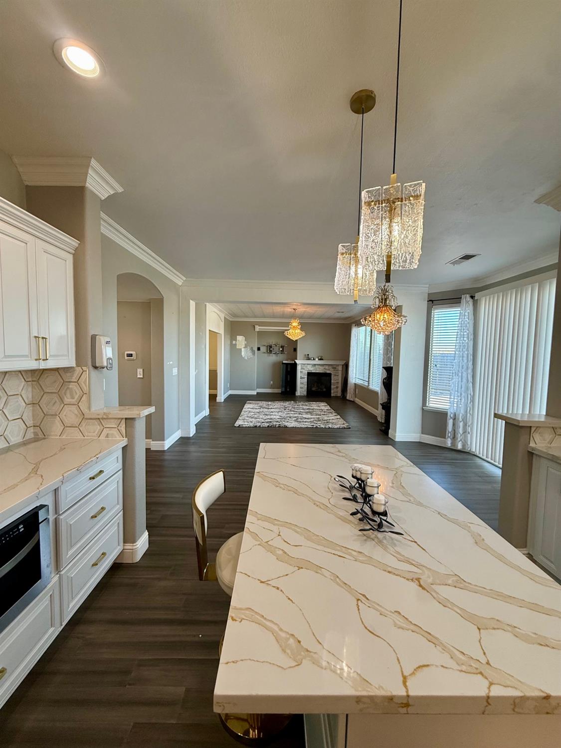 2689 Glade Ave, Madera, CA 93637