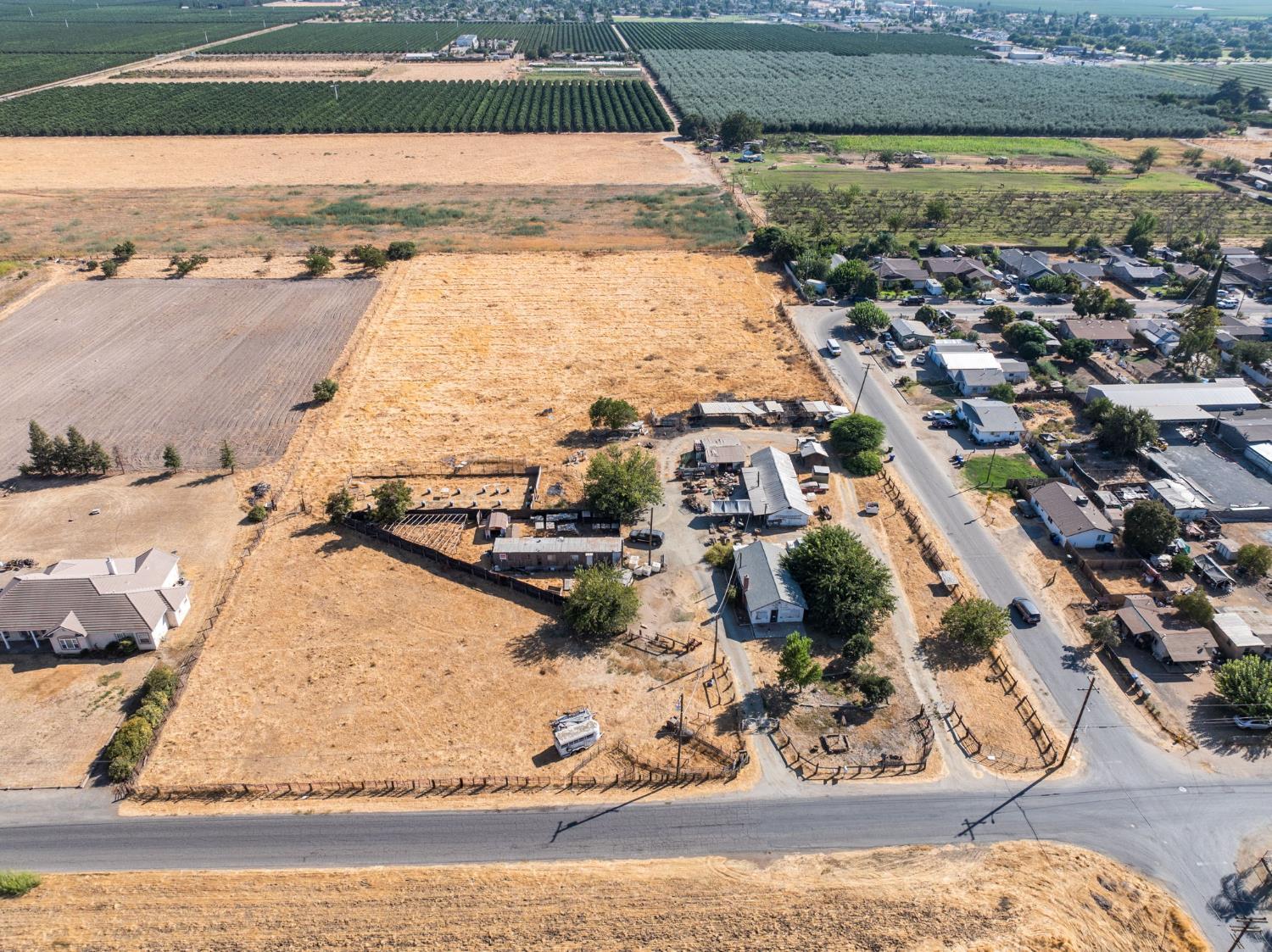 13017 Avenue 412, Orosi, CA 93647