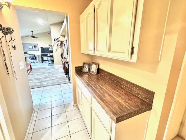 2407 Sarah Cir, Selma, CA 93662