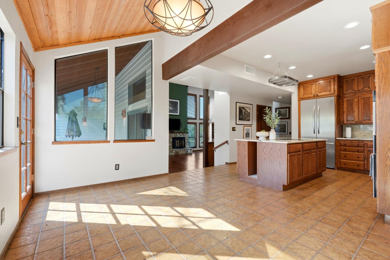 30530 Corral Dr, Coarsegold, CA 93614