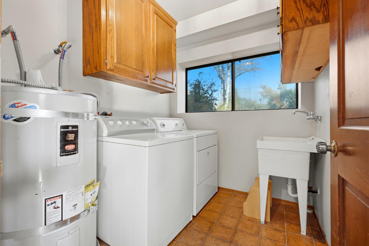 30530 Corral Dr, Coarsegold, CA 93614