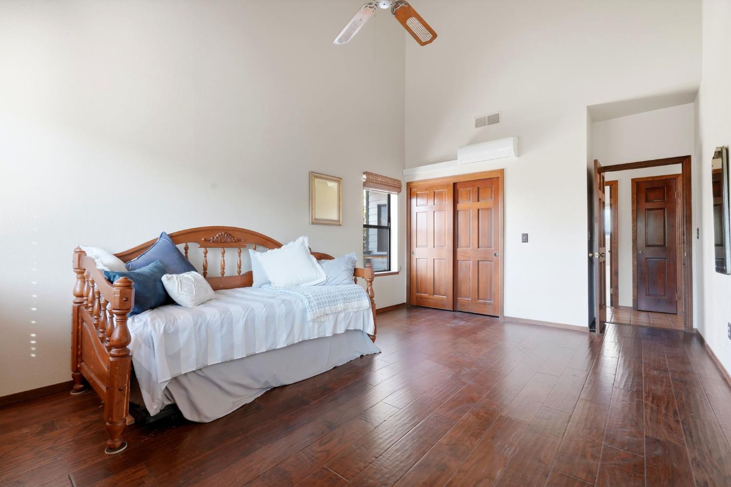 30530 Corral Dr, Coarsegold, CA 93614