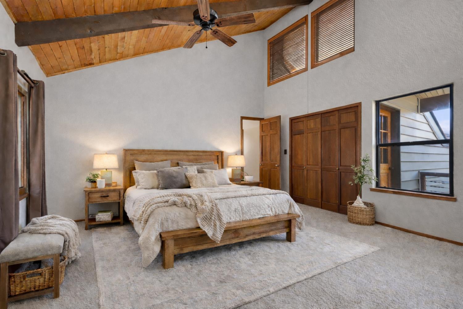 30530 Corral Dr, Coarsegold, CA 93614