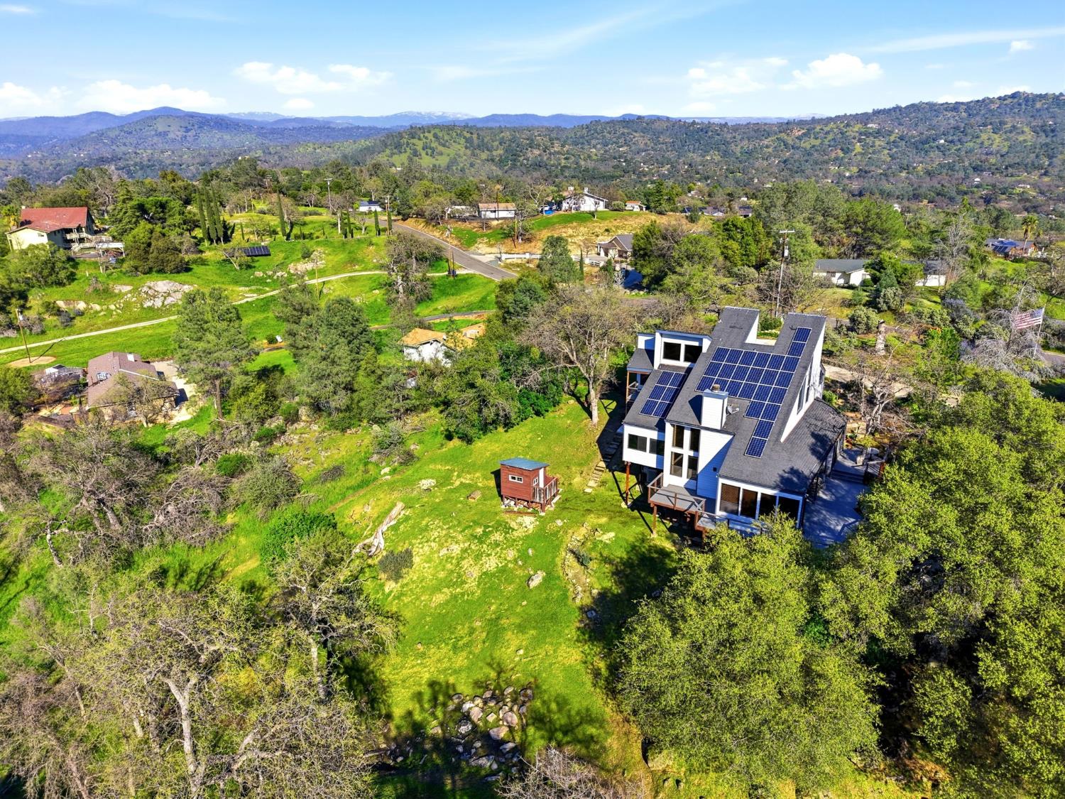 30530 Corral Dr, Coarsegold, CA 93614