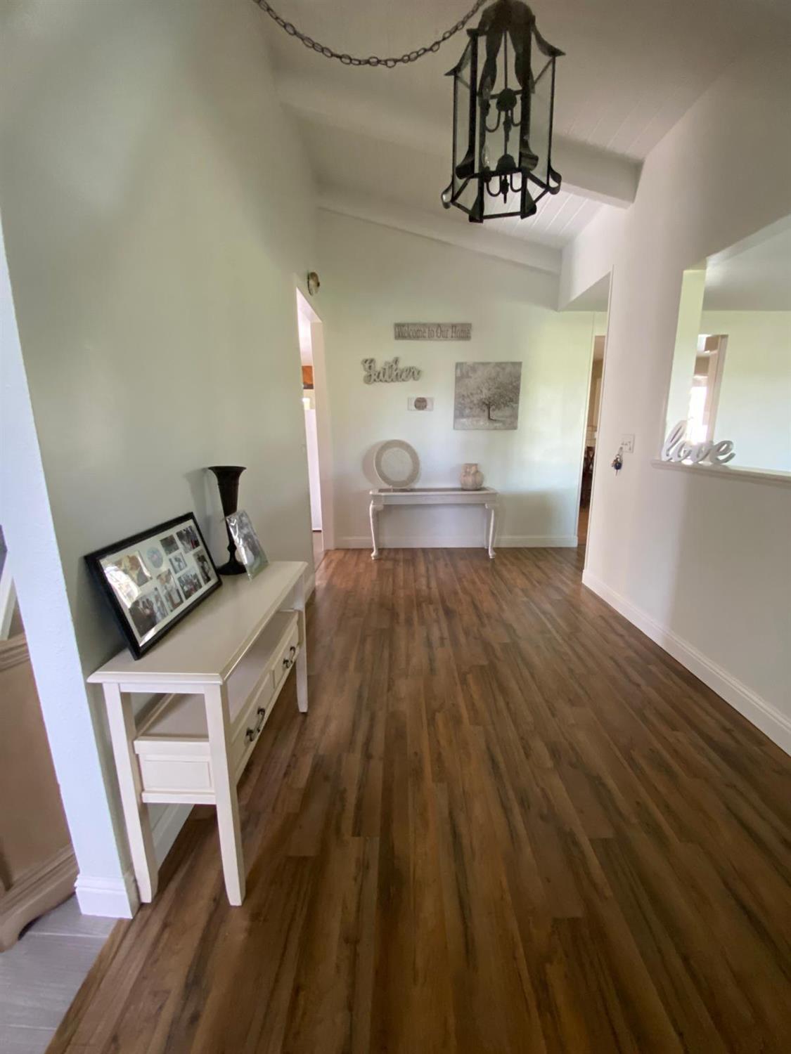 17366 E Belmont Ave, Sanger, CA 93657