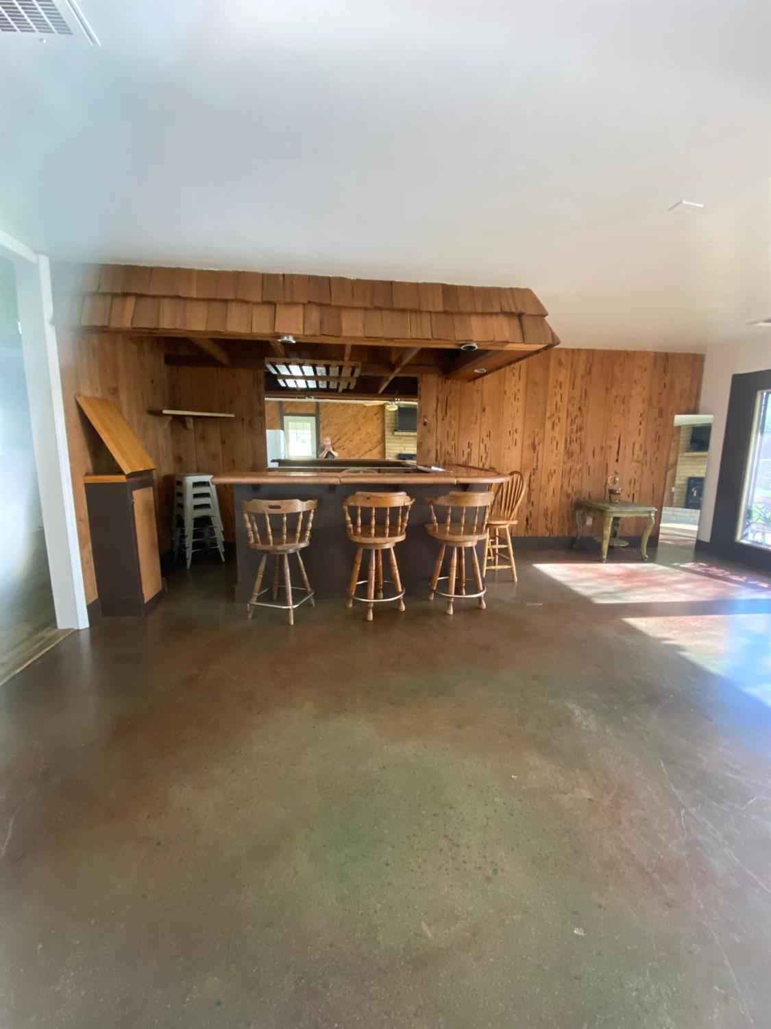 17366 E Belmont Ave, Sanger, CA 93657