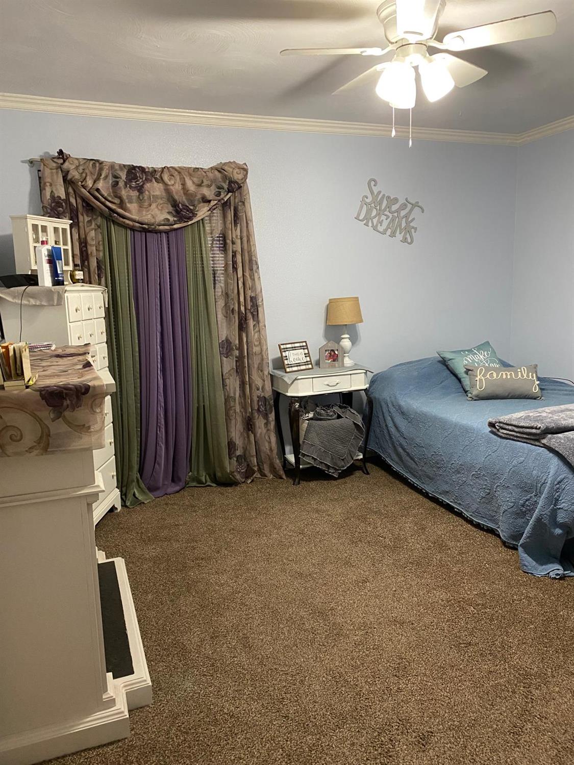 17366 E Belmont Ave, Sanger, CA 93657