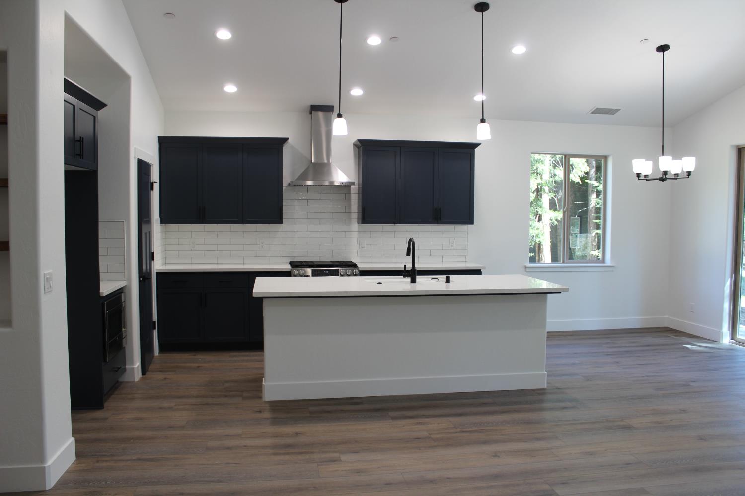 39665 Sunset Rock Ln, Shaver Lake, CA 93664