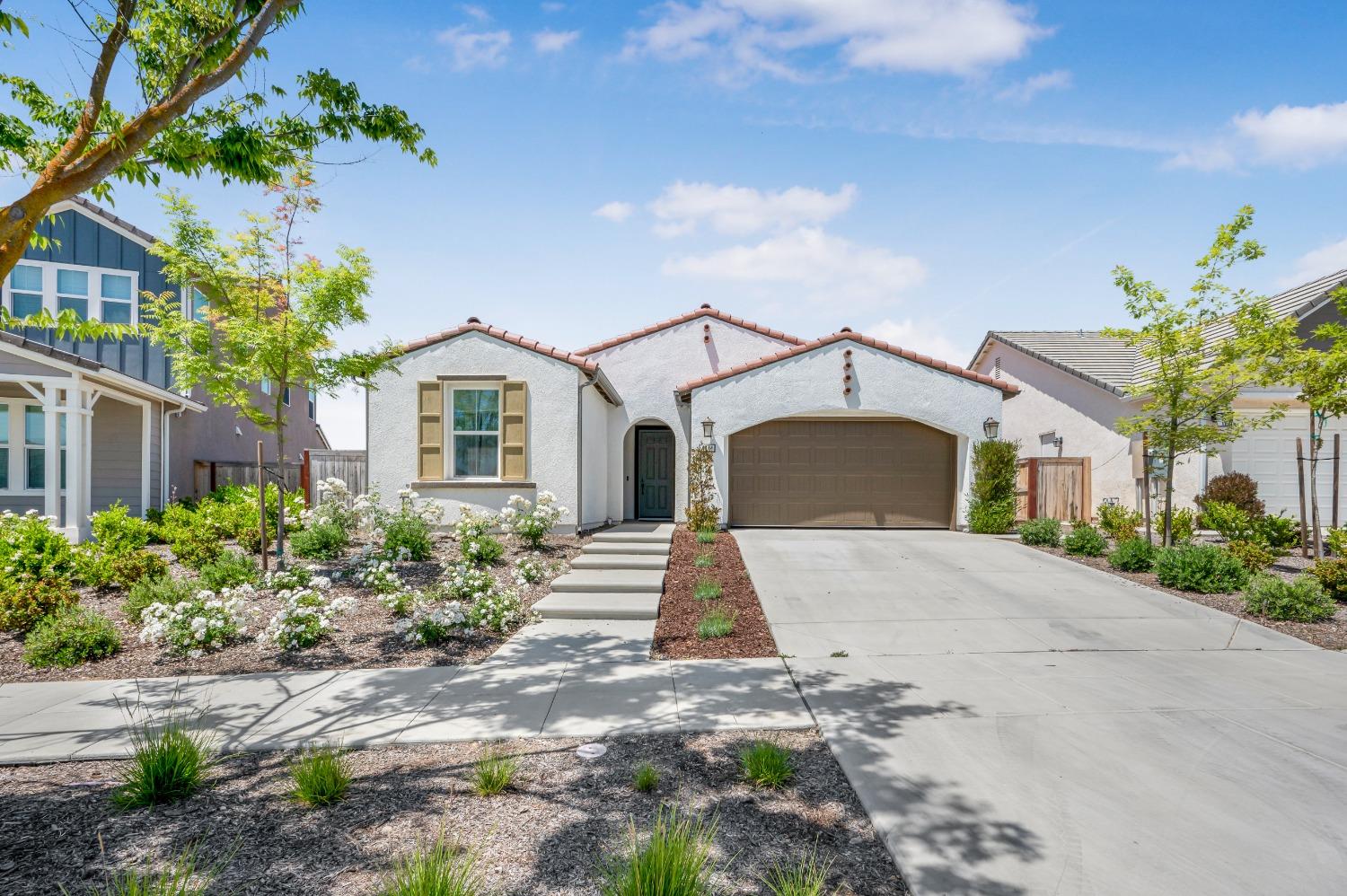 4494 Little Canyon Dr, Madera, CA 93636