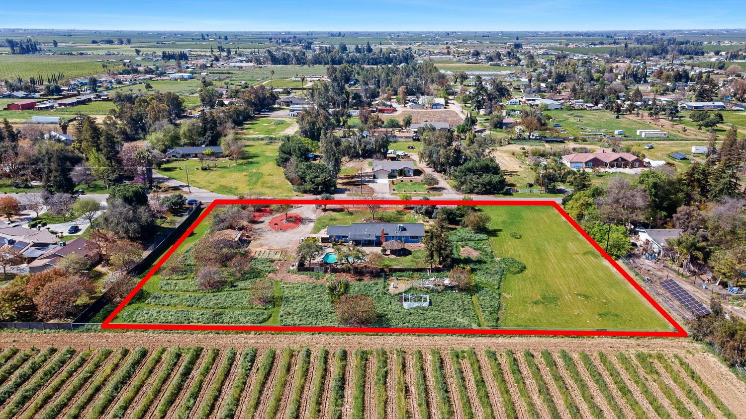 2196 N Ring Ave, Fresno, CA 93723