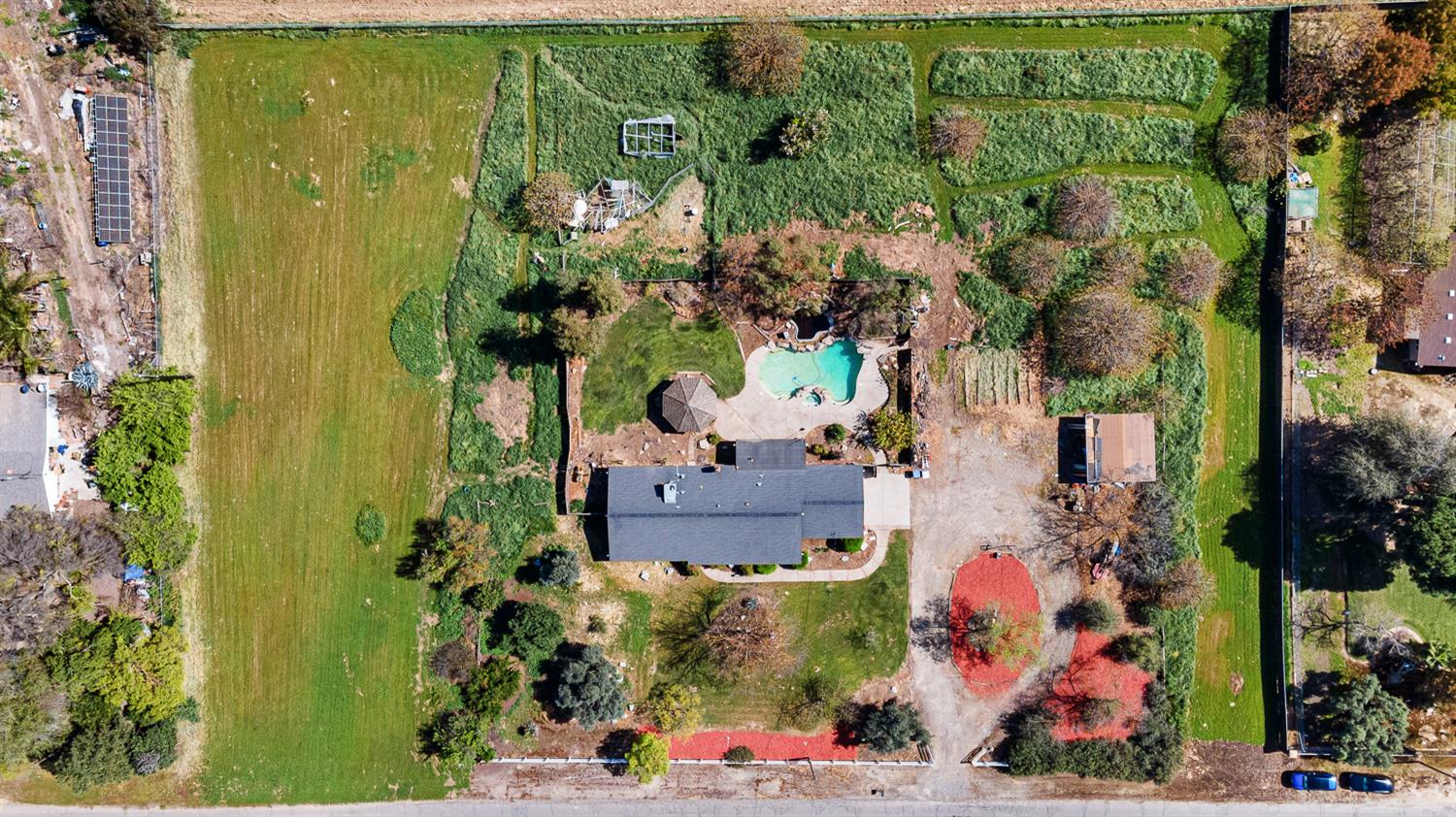 2196 N Ring Ave, Fresno, CA 93723