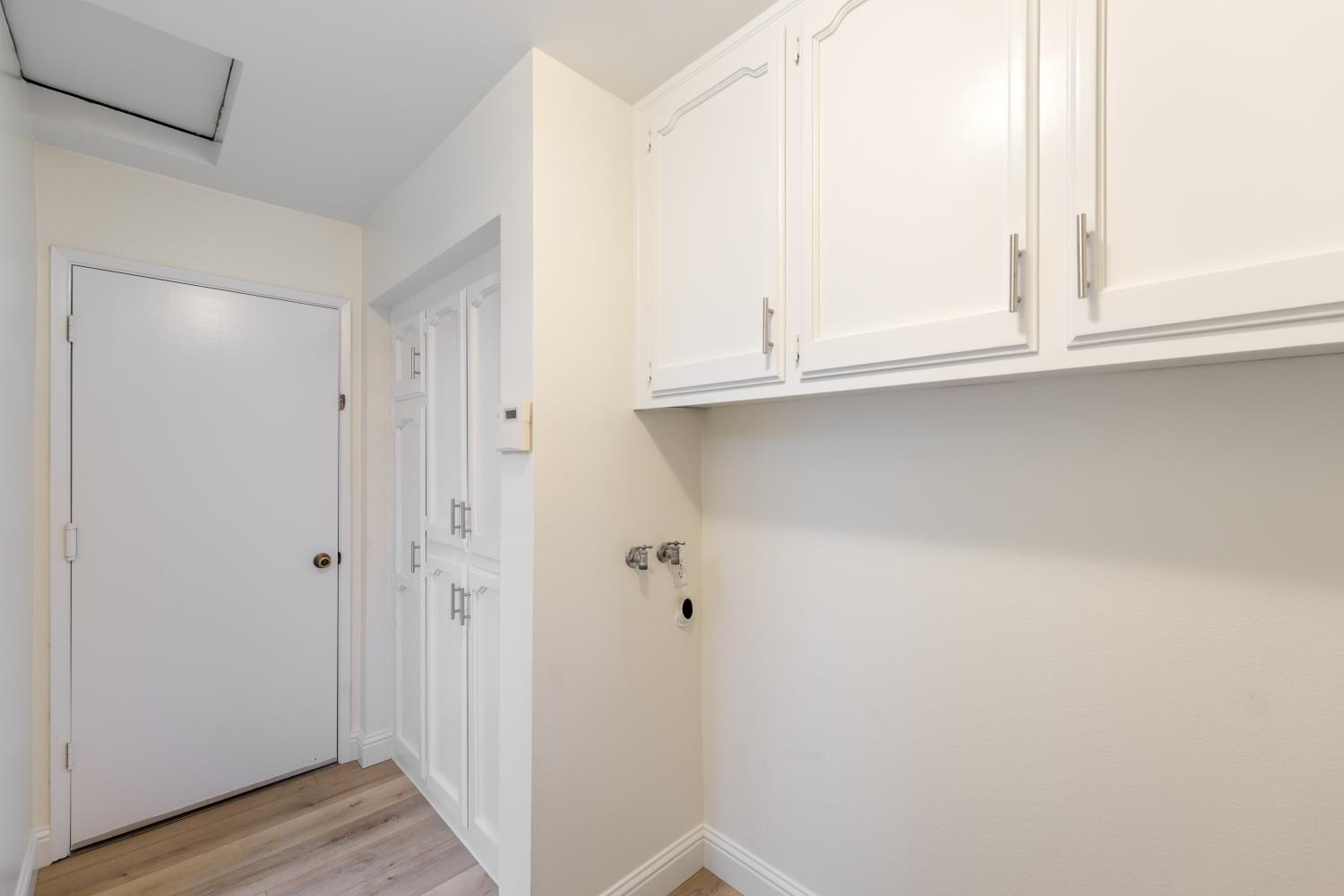 6260 N Palm Ave #111, Fresno, CA 93704