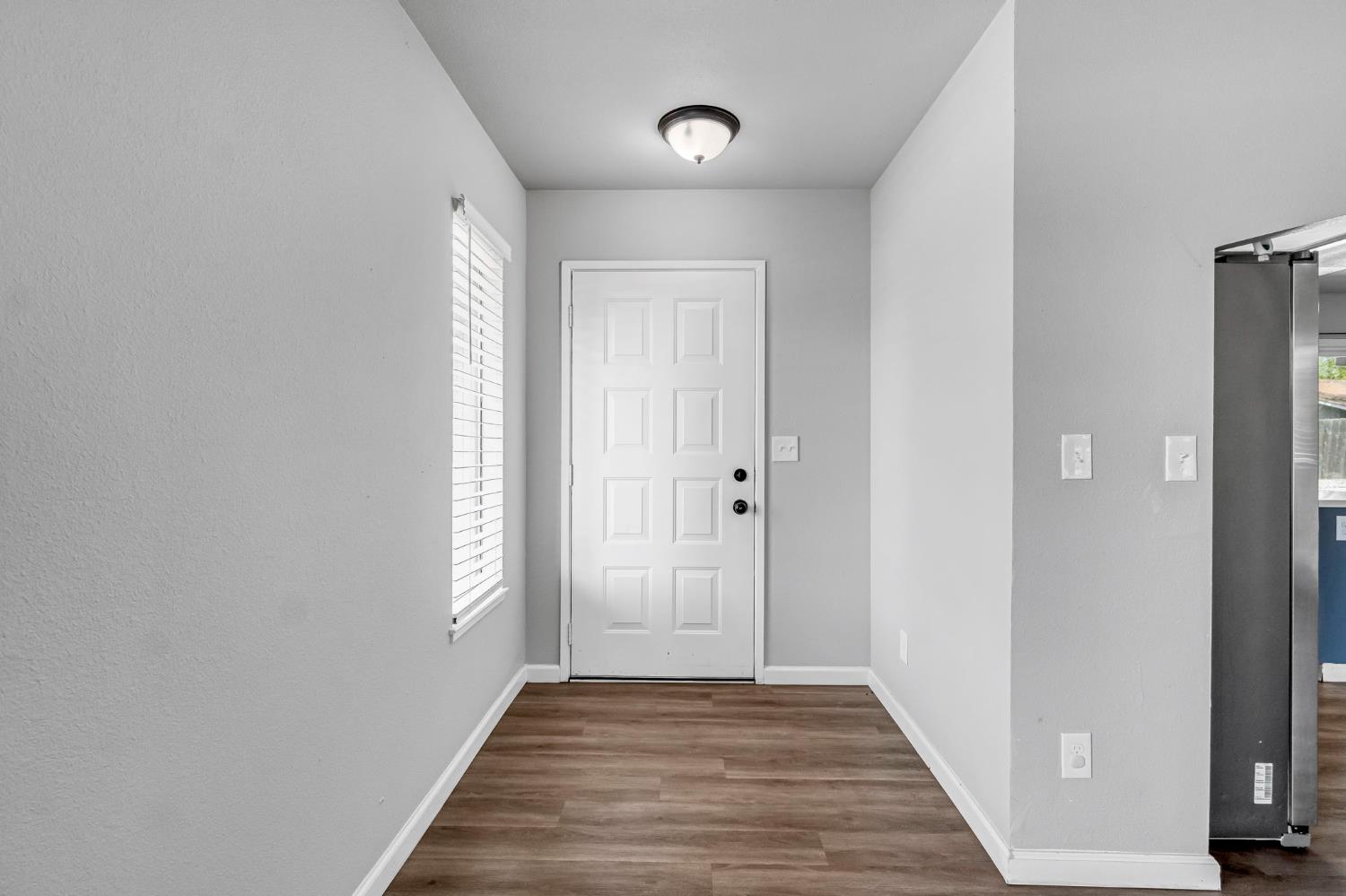 3099 Ezie Ave, Clovis, CA 93611