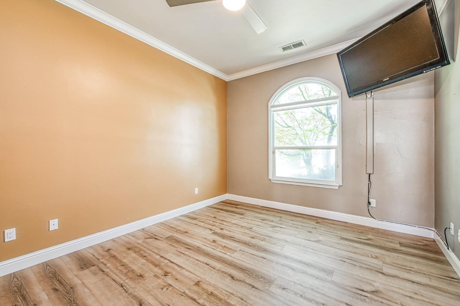 12629 Bronco Rd, Madera, CA 93636