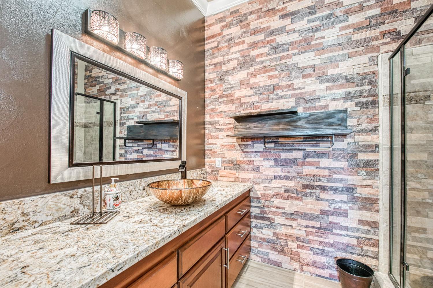 12629 Bronco Rd, Madera, CA 93636