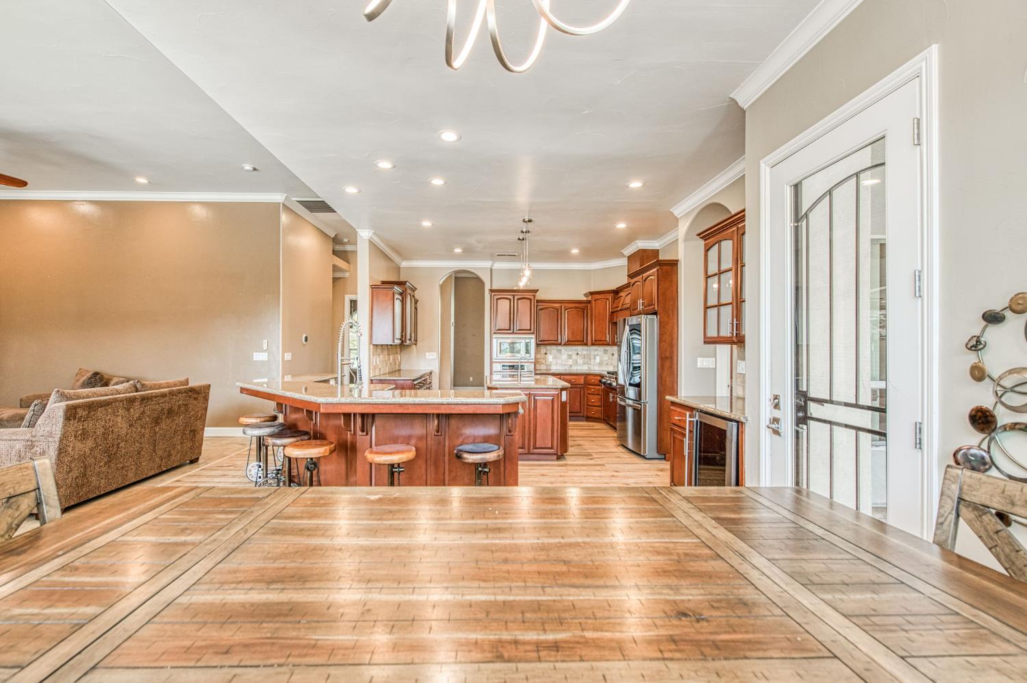 12629 Bronco Rd, Madera, CA 93636