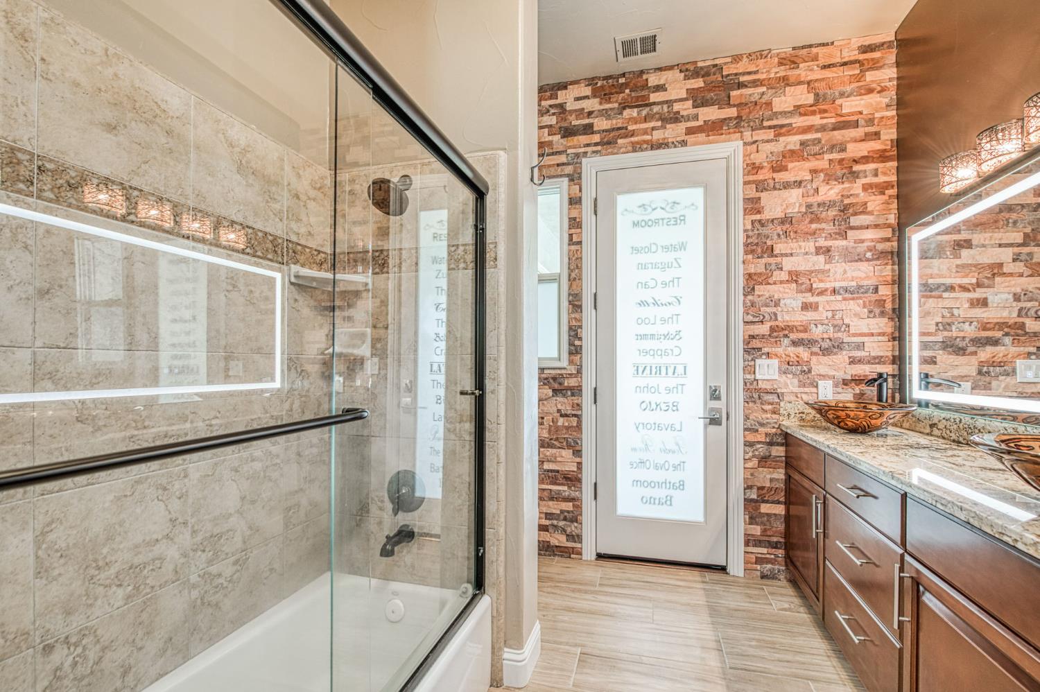 12629 Bronco Rd, Madera, CA 93636