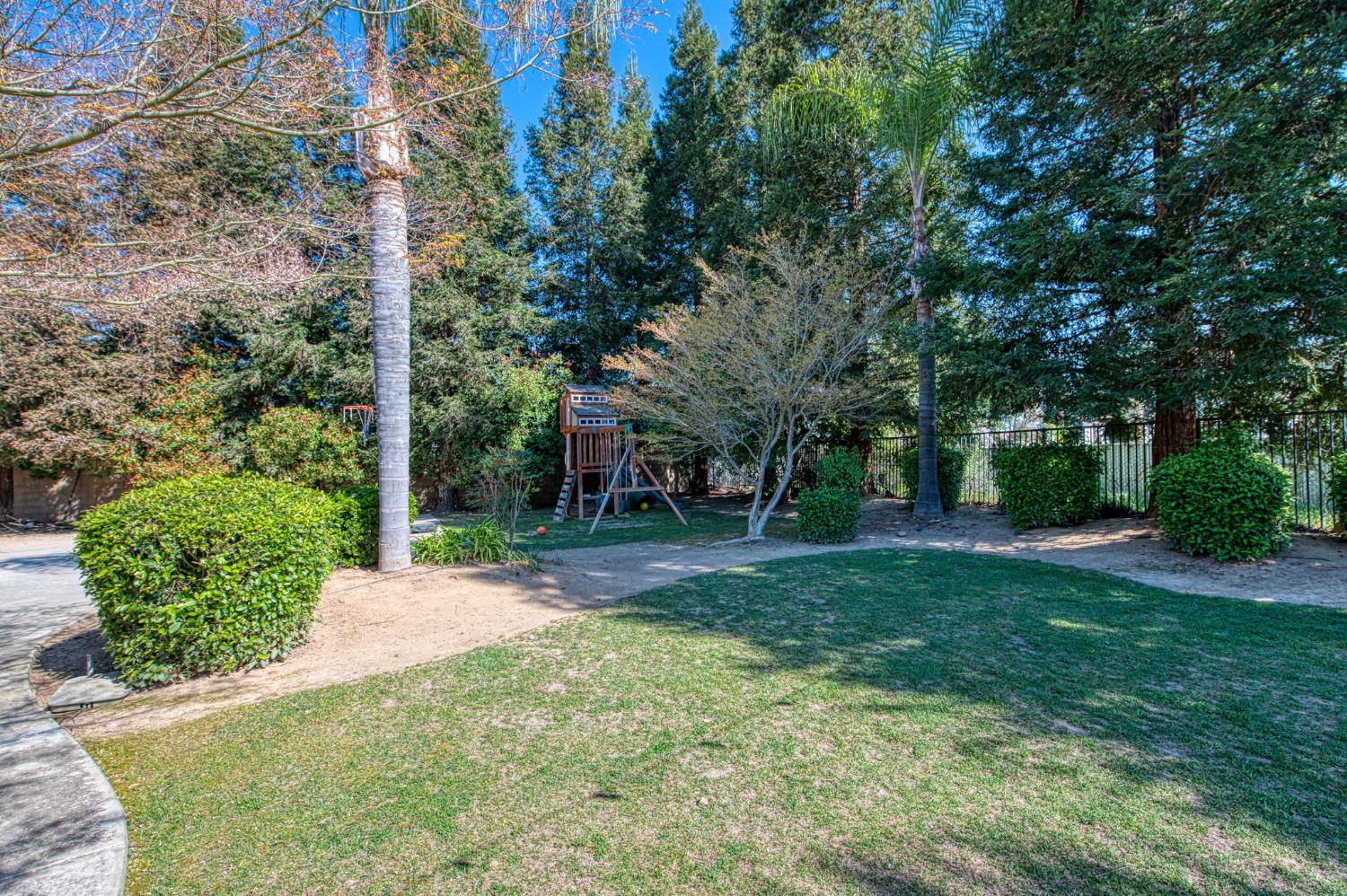 12629 Bronco Rd, Madera, CA 93636