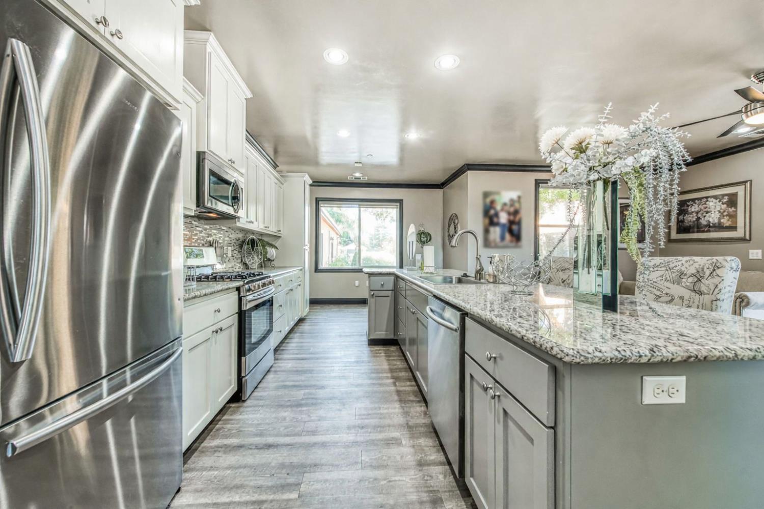 12629 Bronco Rd, Madera, CA 93636