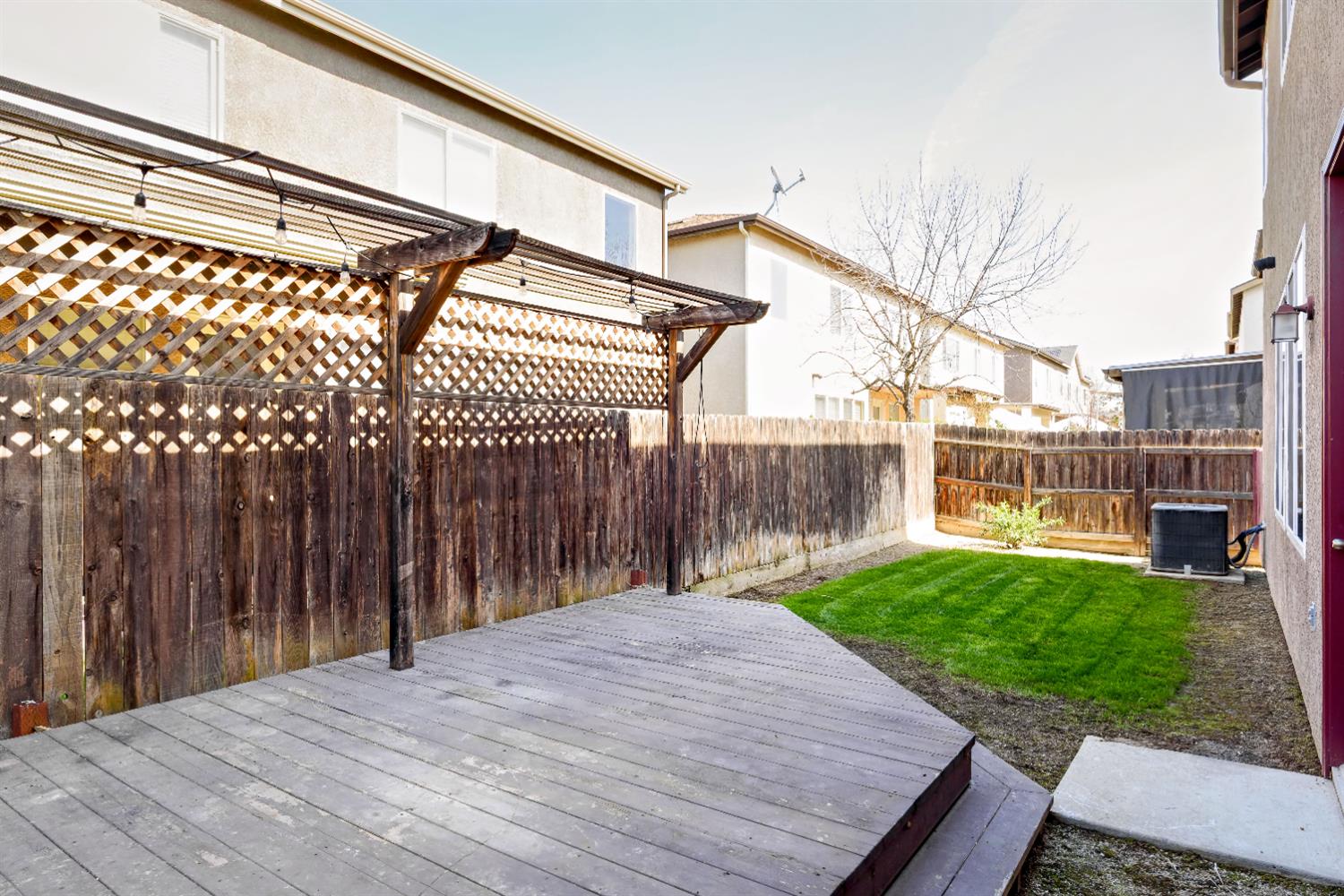 7464 E Robinson Ave, Fresno, CA 93737