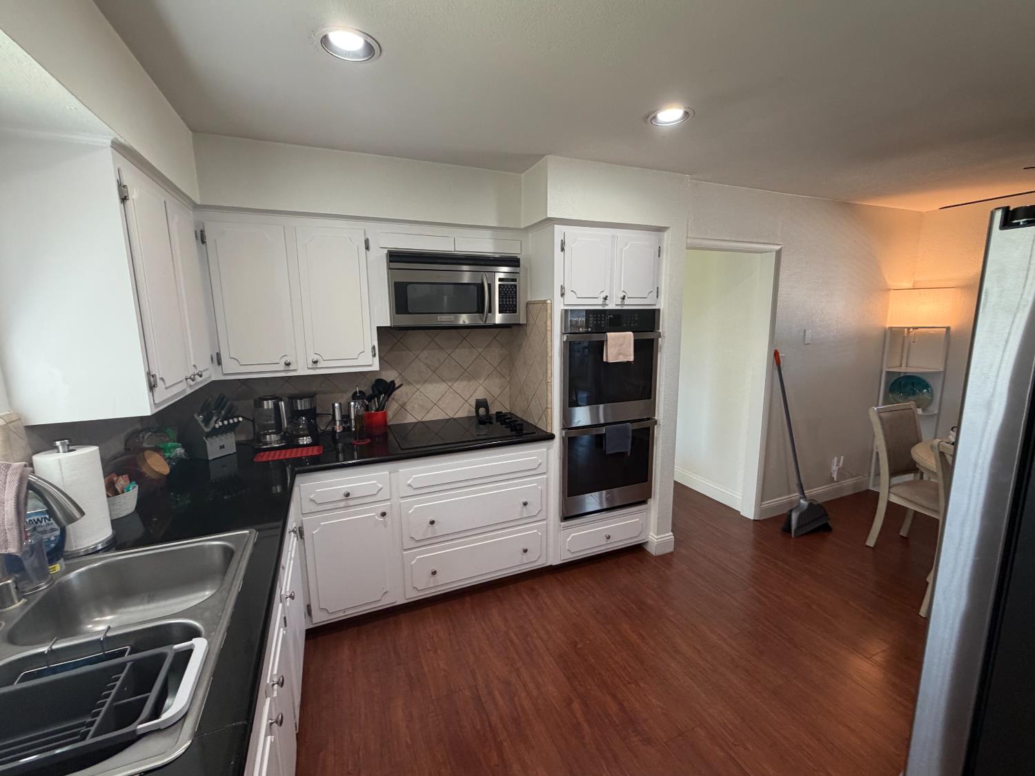 682 E Stuart Ave, Fresno, CA 93710