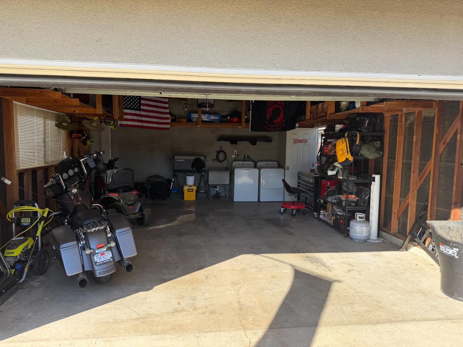 682 E Stuart Ave, Fresno, CA 93710