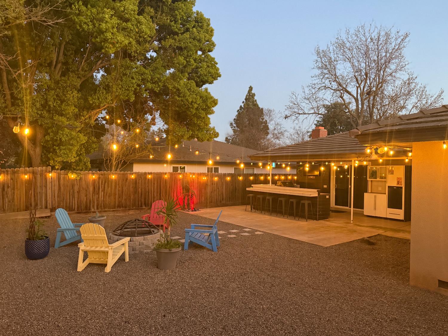 682 E Stuart Ave, Fresno, CA 93710