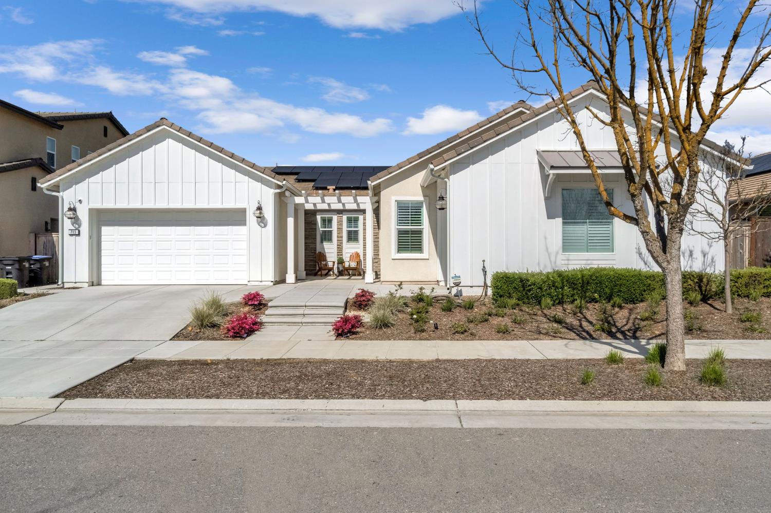 713 Harvest Dr, Madera, CA 93636