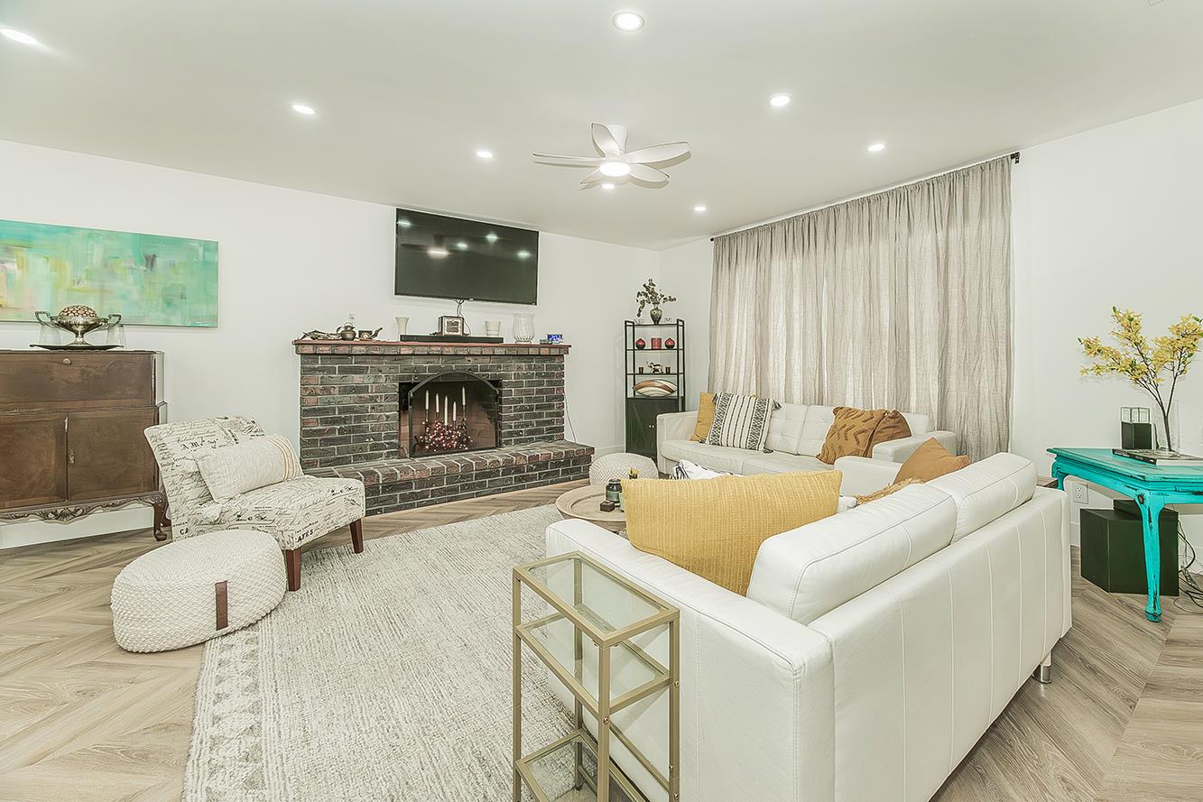 714 E Ann Dr, Reedley, CA 93654