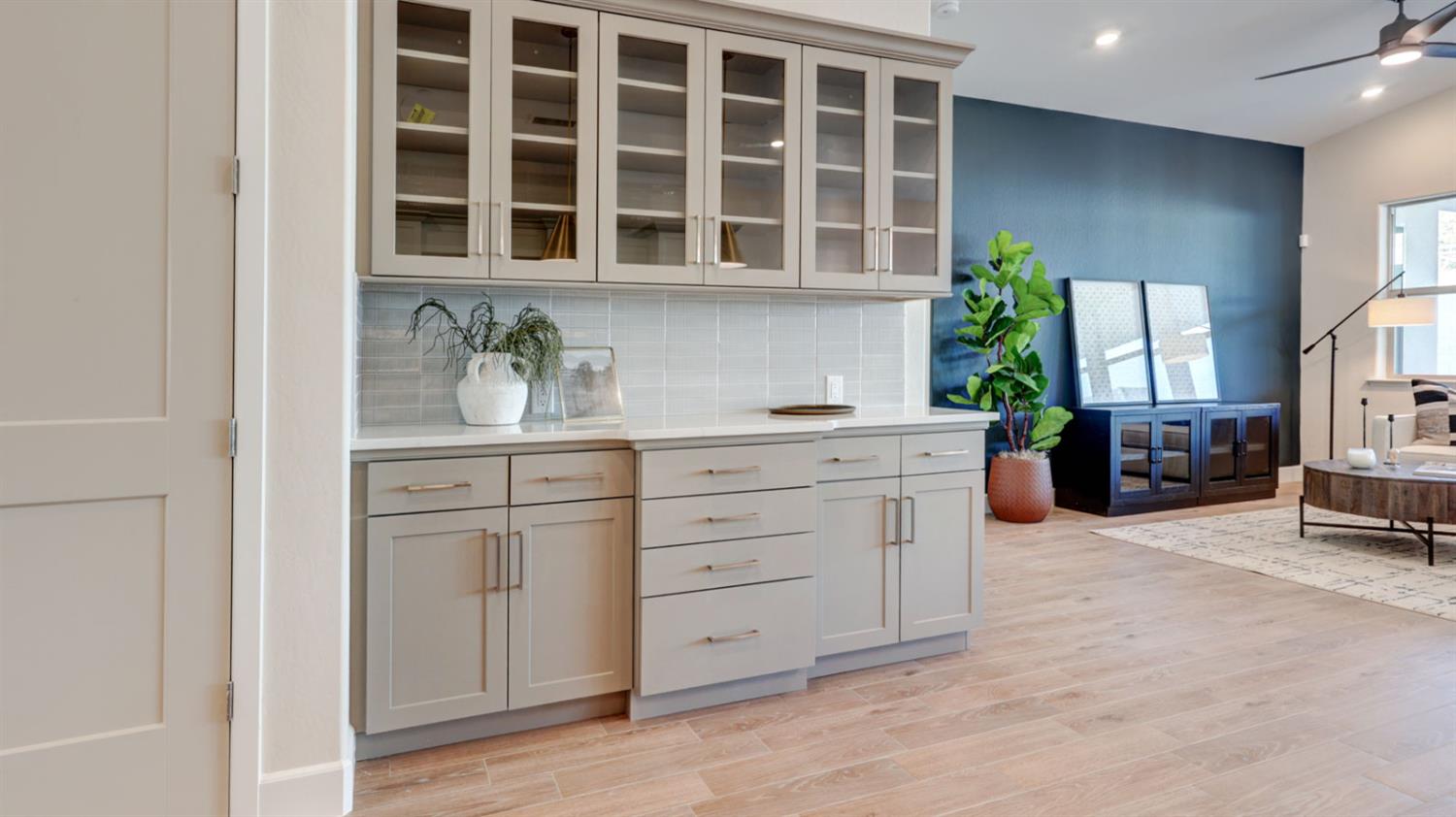 1687 N Blackwood Ave, Clovis, CA 93619