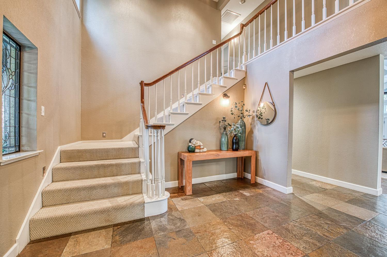 2649 Heritage Ave, Clovis, CA 93619