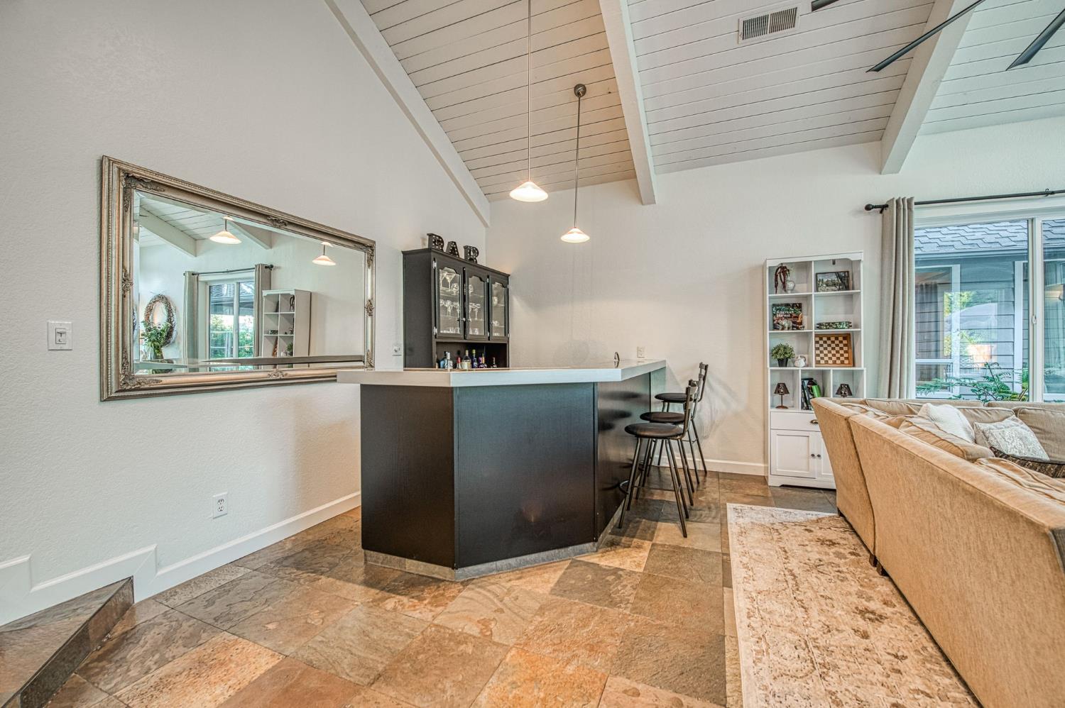 2649 Heritage Ave, Clovis, CA 93619