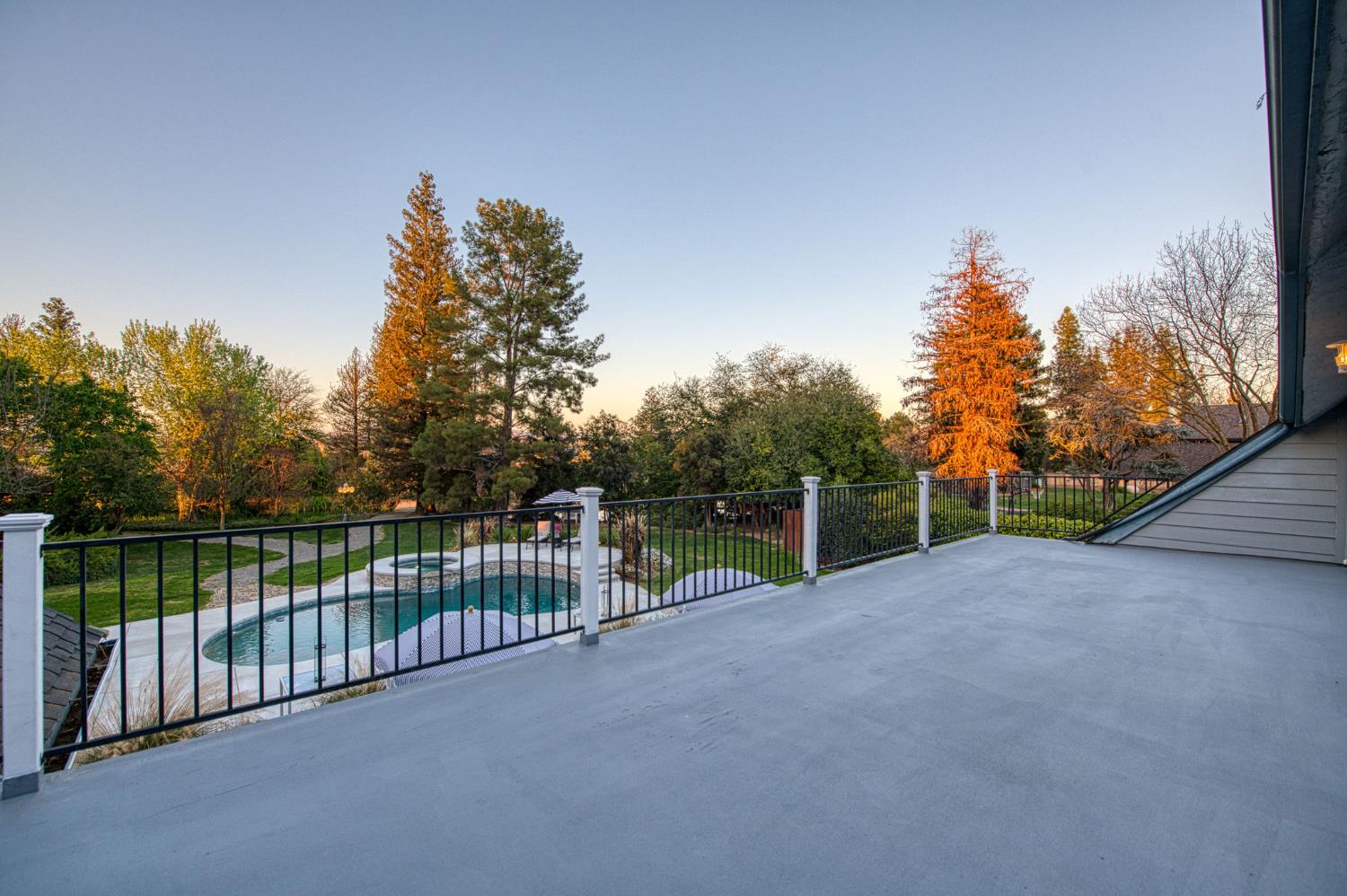 2649 Heritage Ave, Clovis, CA 93619